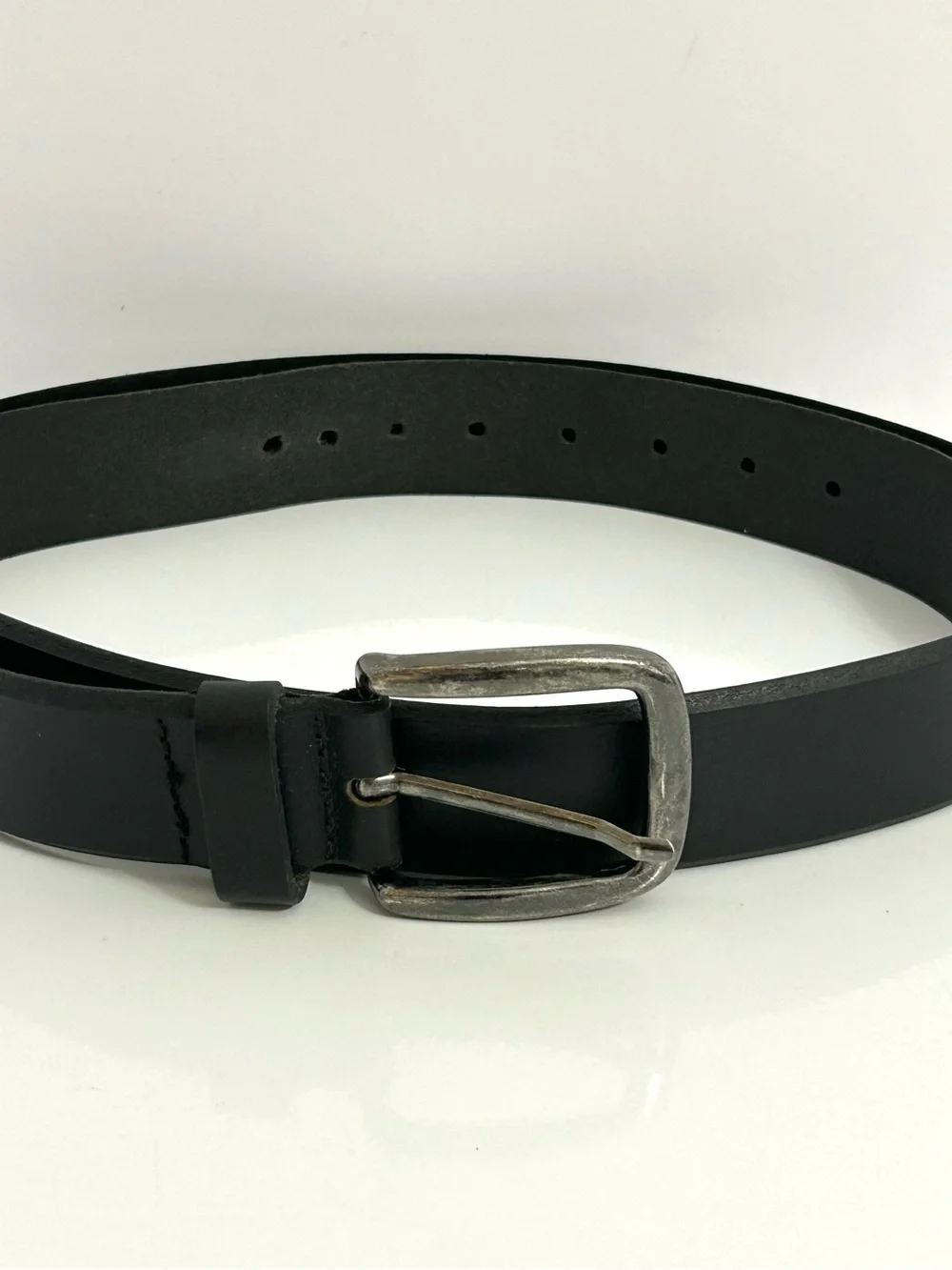 LL Bean Classic Black Leather Men's Belt with Silver Buckle Made in UK
